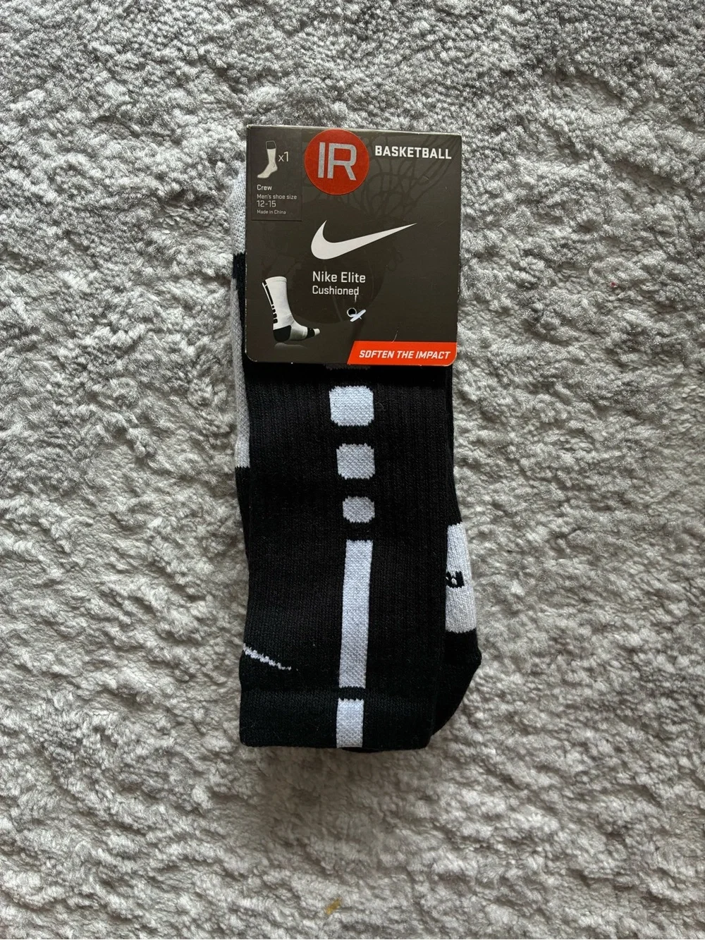 Nike Black and White Cushioned Athletic Crew Socks